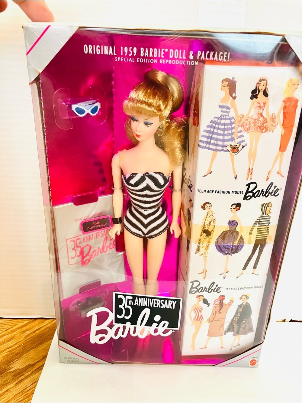 Barbie 1993 35Th Anniversary Reproduction Fashion Doll New #11590 Read